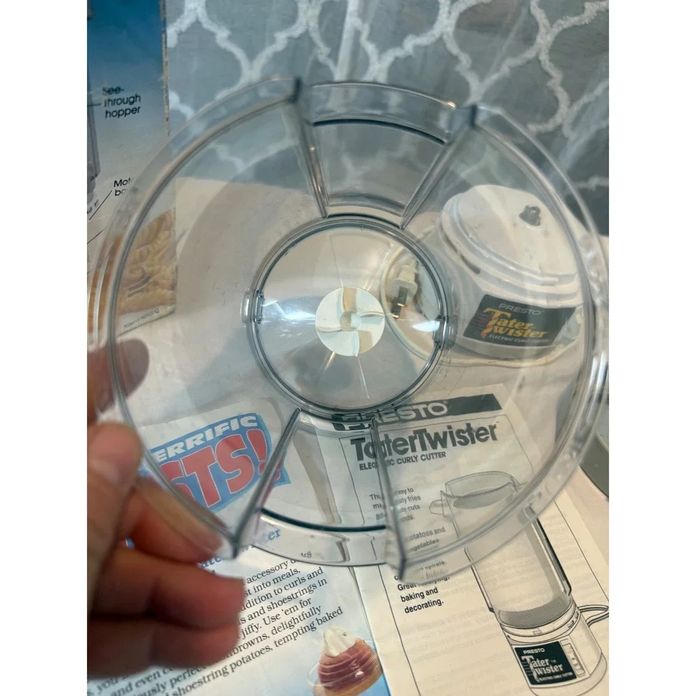 Vintage Presto TaterTwister Electric Curly Cutter 02930 Potato Spiralizer Box
